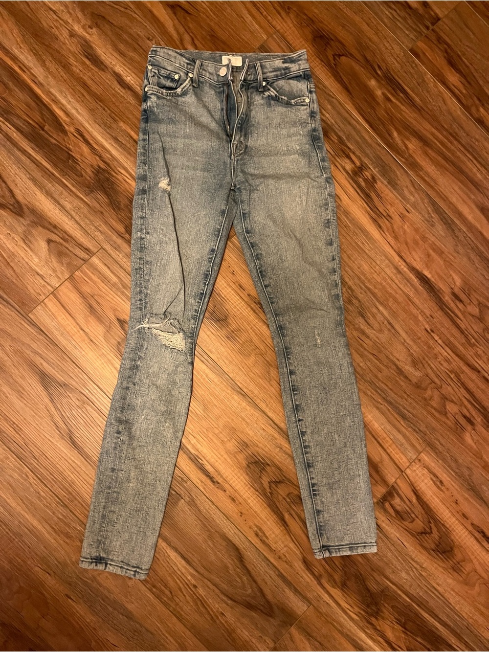 MOTHER Skinny High-Rise Distressed Light Wash Jeans